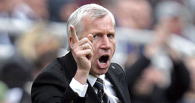Newcastle United Buildup: Pardew Accepts Criticism, Coloccini Commits and Shola Wants Company