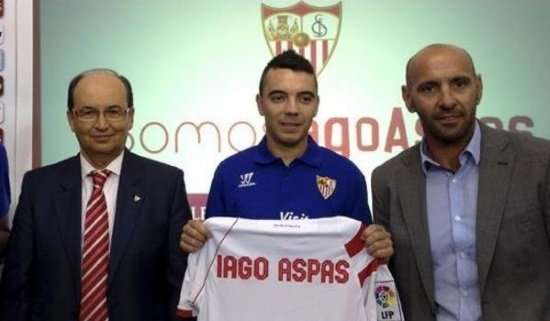 Iago Aspas Urges Liverpool Target Alberto Moreno to Stay in Spain