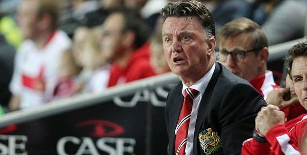 Manchester United Buildup: Van Gaal isn’t Impressed, Evans Short Attention Span and Falcao the Lionheart