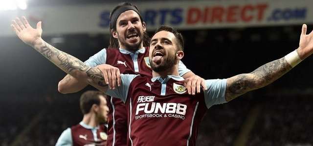 Steven Gerrard Wants Liverpool Supporters to Take it Easy on Danny Ings