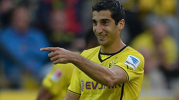 Liverpool Keeping Tabs on Want-Away Midfielder Henrikh Mkhitaryan