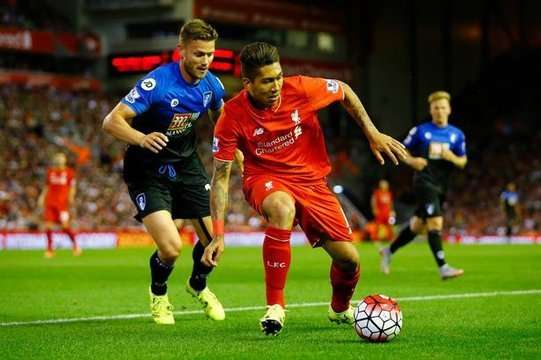 Roberto Firmino Working Hard to Earn Starting Spot Against Arsenal
