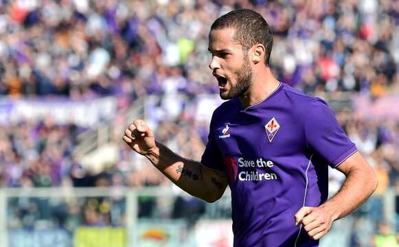 Mario Suarez Rebuffs Fiorentina Exit Rumors Amid Liverpool Link