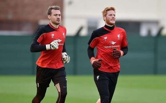 Liverpool ‘keeper Simon Mignolet Reportedly Out of Watford Trip With Hamstring Problem