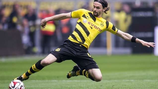 Neven Subotic Refuses to Discuss Borussia Dortmund Future