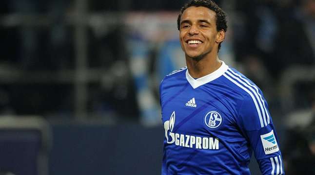 Schalke Defender Joel Matip Reportedly Agrees to Join Reds on a Free Transfer This Summer
