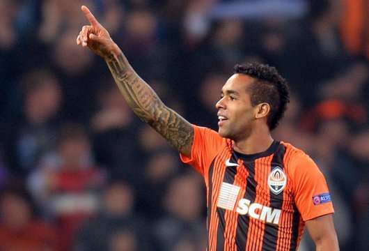 Liverpool Ready to Splash Out on Alex Teixeira to Solve Goalscoring Woes