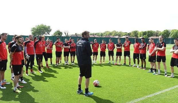 Reds Boss Prepared for Summer Shopping Spree