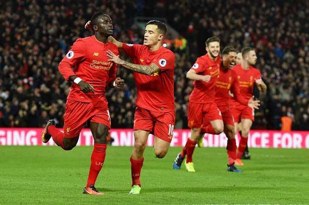 Reds Shake Off the Doldrums by Smashing Spurs