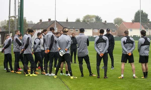 Reds Have No Fresh Injury Concerns, Lallana and Clyne on the Mend