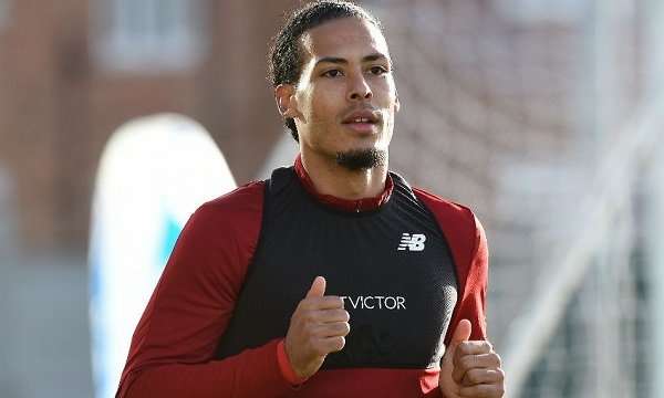 Firmino Impressed by “High Quality” Van Dijk, Reds Still Pondering Everton Decision