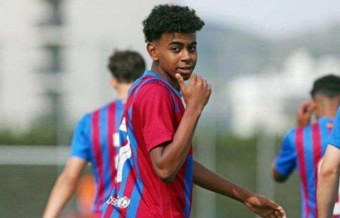 Lamine Barcelona playmaker