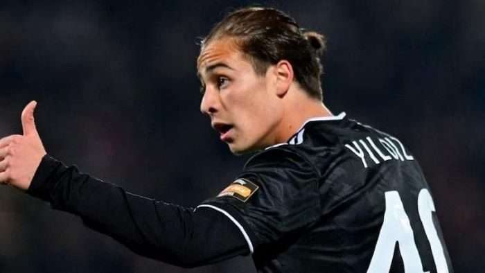 Kenan Yildiz Juventus forward