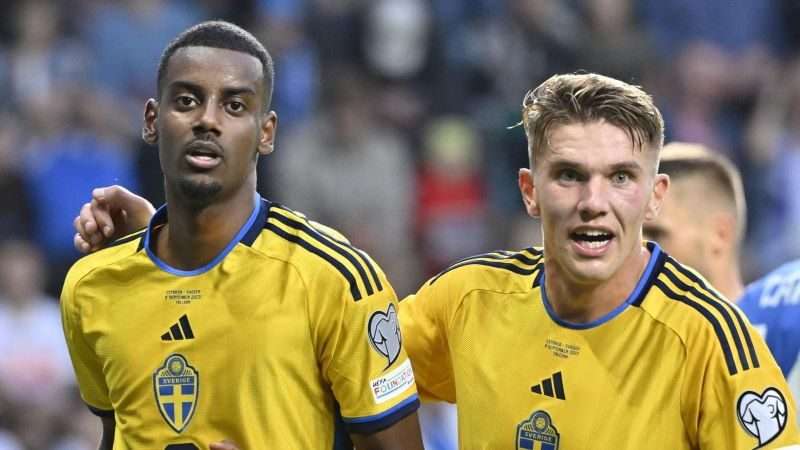 Gyokeres and Isak for Sweden