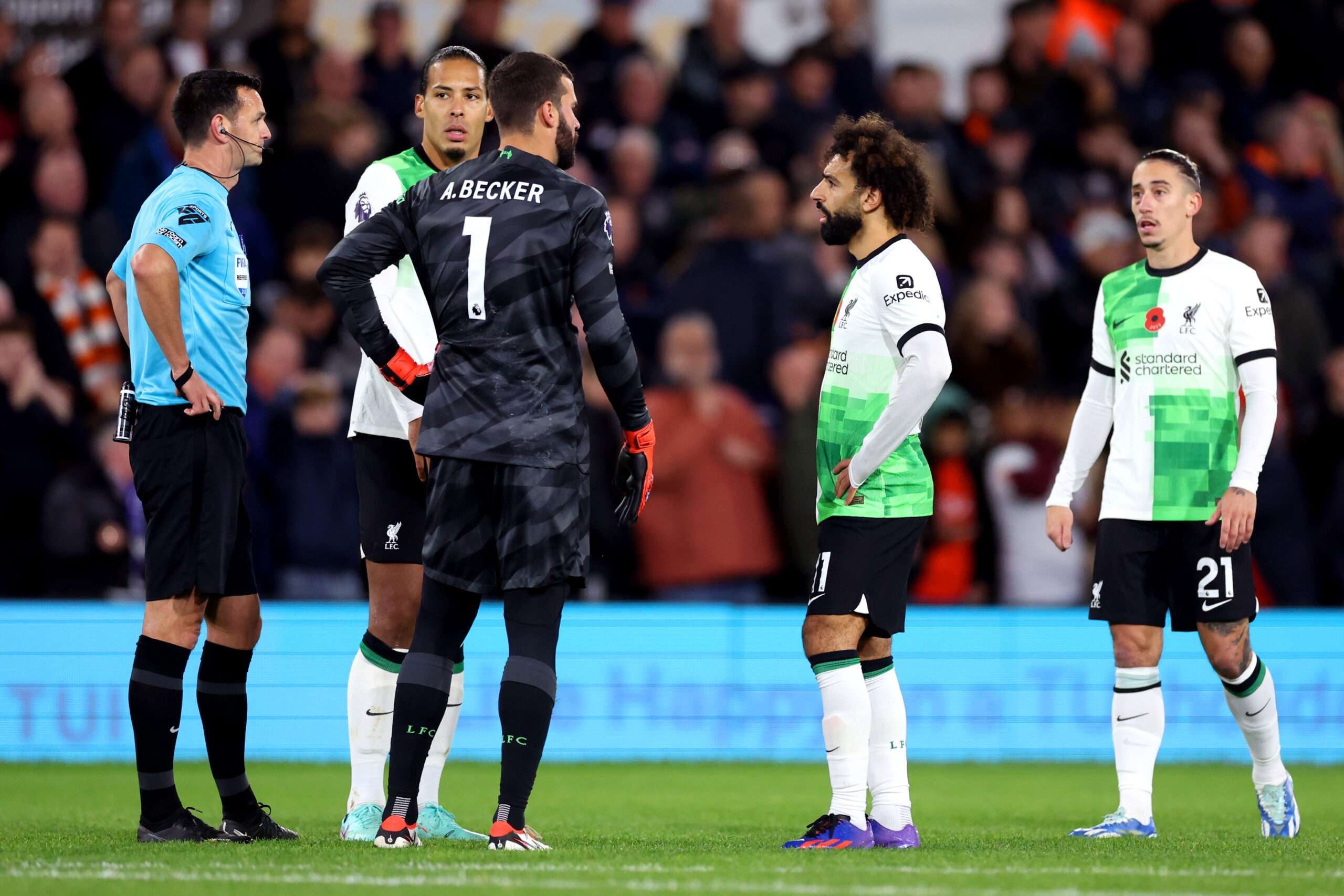 Van Dijk Salah Alisson Tsimikas Liverpool