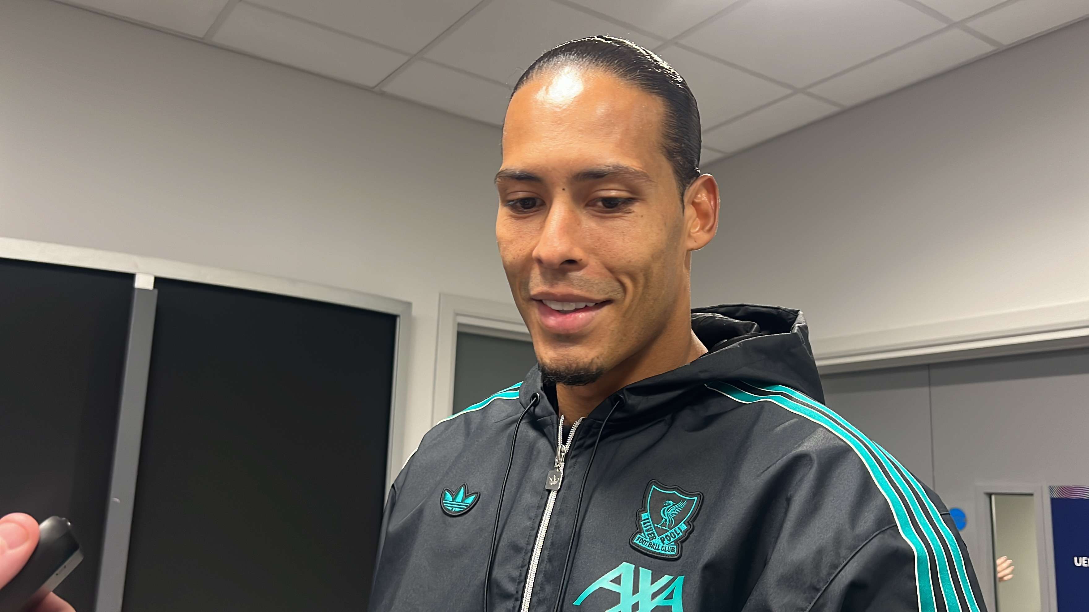 “I told him” Virgil van Dijk reveals the advice Alexander Isak received ahead of his Liverpool debut Vs Atletico Madrid