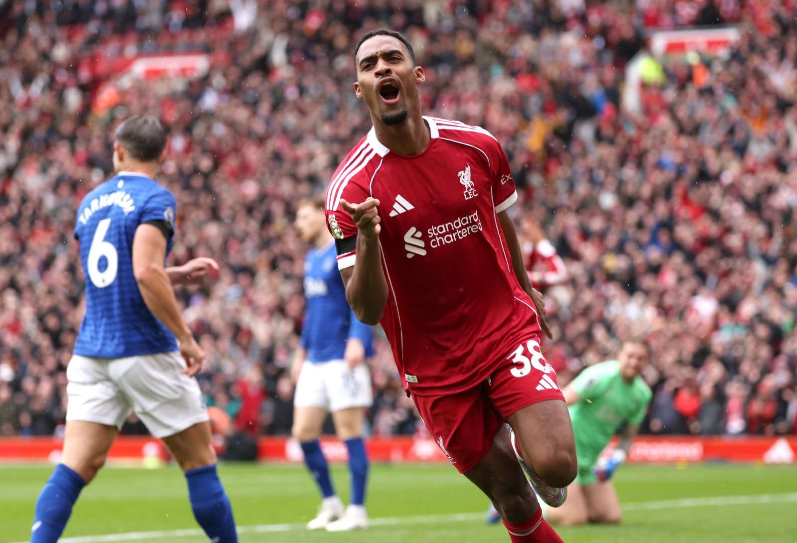 Ryan Gravenberch stars in Liverpool win over Everton, highlights role of Ekitike and Isak