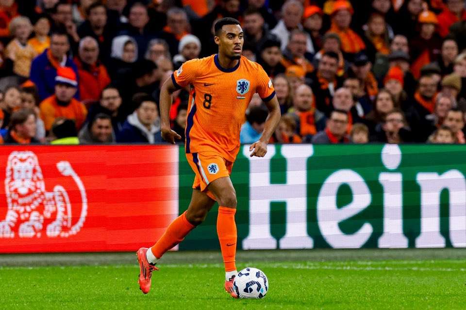 Liverpool star injury concern eased with Manchester United showdown looming