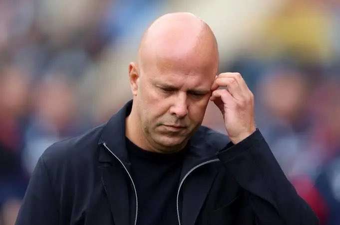 Arne Slot must drop Liverpool star for Frankfurt game due to UEFA rule